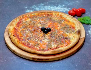 Пица Туна (350-400г)