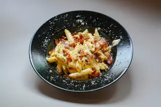 Carbonara 450g + coca cola 0.33ml