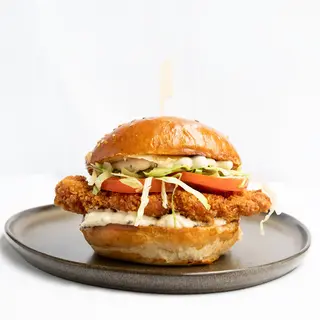 Crispy chicken burger