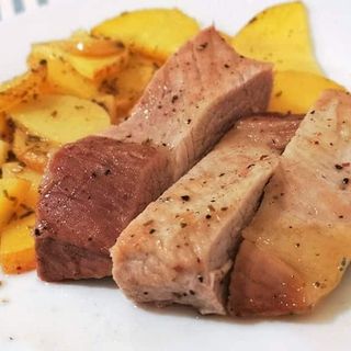 Secreto ibérico cocido a baja temperatura en sus jugos