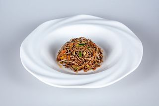 89. Spaghetti soba con verdure e uova