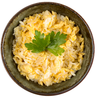 Arroz salteado con huevo