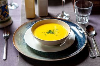 Ciorba de cartofi cu afumatura