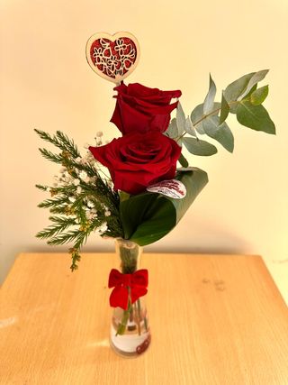 Bouquet com 2 Rosas em Base de Vidro