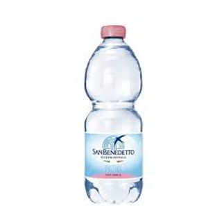 Acqua naturale