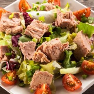26. Ensalada De Atún