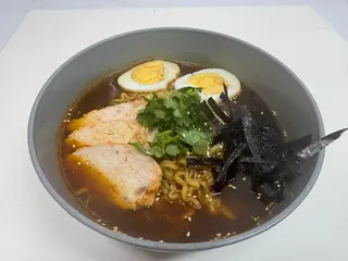 Рамен с курицей (450г)