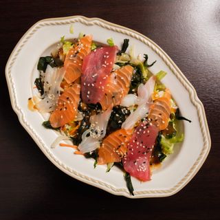 13. Insalata con misto di pesce crudo