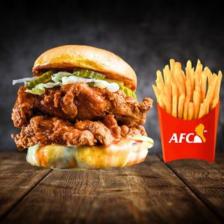 Double Cheezy Chicken Burger + Frites