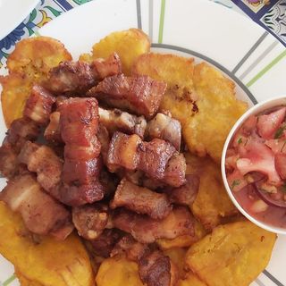 picada de patacón