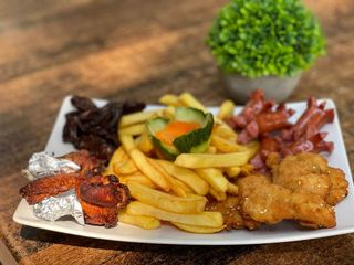 Platou cald (2 persoane) 750 gr.