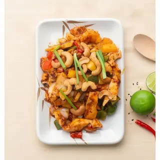 Pollo Con Anacardos