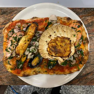 Pinsa sapori di mare de Sardegna.