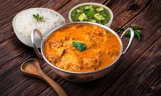 Bowl Salmón Curry con arroz