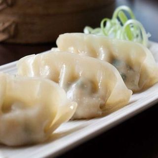Gyoza Frango ao Vapor com Molho Teriyaki (4 Peças)