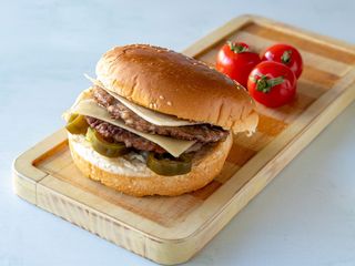 Dupli halapenjo burger