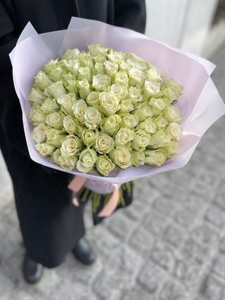 75 троянд "White Athena"