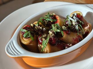 Млинці з маком та вишнею (260g)