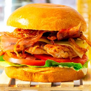 Hamburguesa de pollo americana 