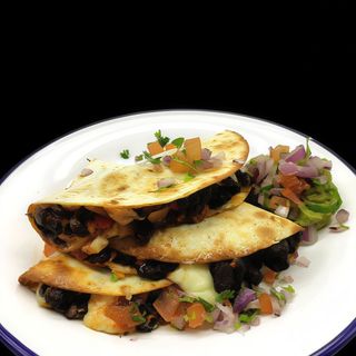 Quesadilla La Frijolera