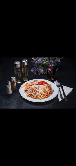 Spaghete Prosciutto Funghi