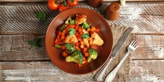 курица с овощами (350 гр.)