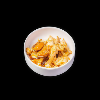 148. Pollo con funghi e bambu'