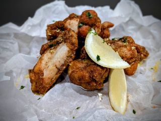 Alitas Con Limón Y Pimienta (8 Uds.)