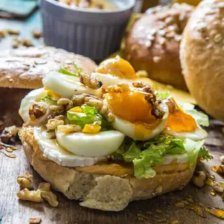 Veggie Bagel