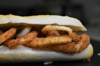 Bocadillo De Calamares Sahariano