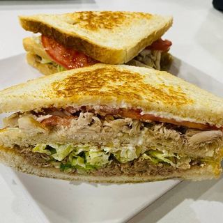 Sándwich George'S Club