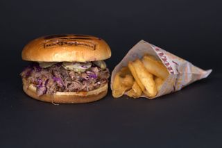 PORK PULLED Бургер