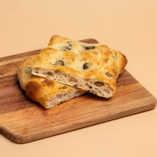 Focaccia cu masline