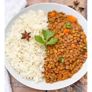 Steamed Rice served with Kamande