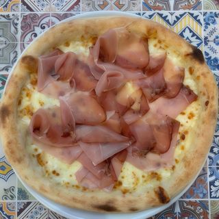 Giro d'italia bianca