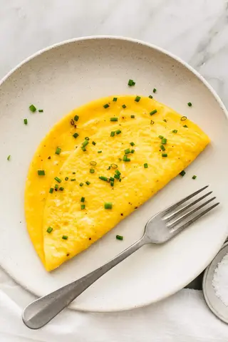 Plain omelette/ fried egg