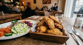 Alette di pollo fritte