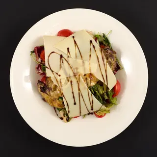 Topla salata sa goveđim fileom