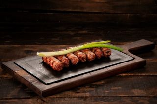 Пикантни кебапчета