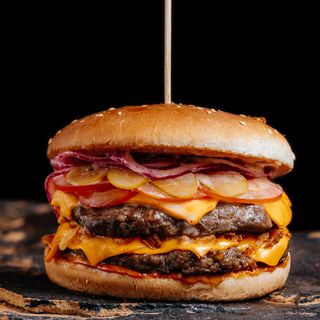 Мега Бургер