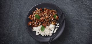 Lignje sa šampinjonima i povrćem