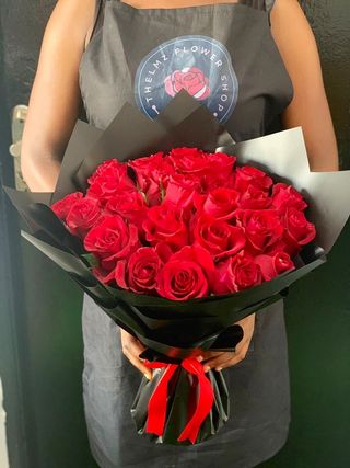 RED ROMANCE
