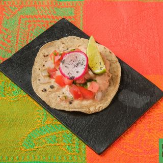 Tacos De Atún Al Chipotle