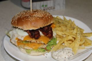 Matulona com Batata Frita Artesanal