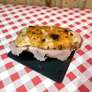 Pan focaccia casero prosciutto cotto italiano y queso