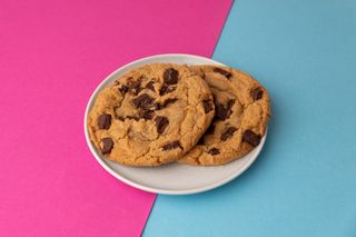 Dos Chocolate Chip Cookie