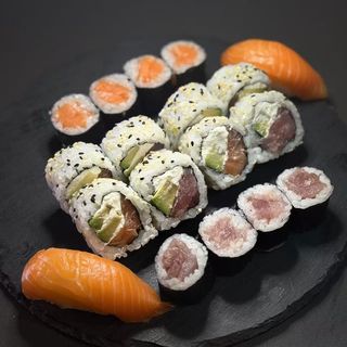 64B.COMBINADO 18PIEZAS