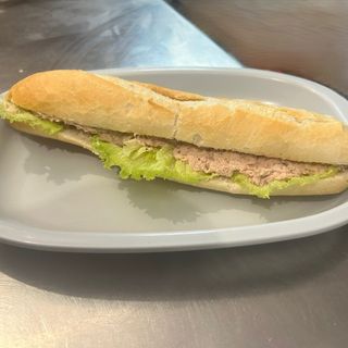 Baguete Atum com Paste de Atum