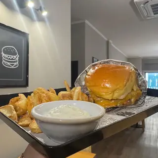 cheeseburger menu