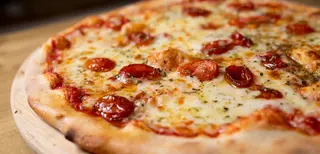 Pizza Provoleta (34 Cm.)
